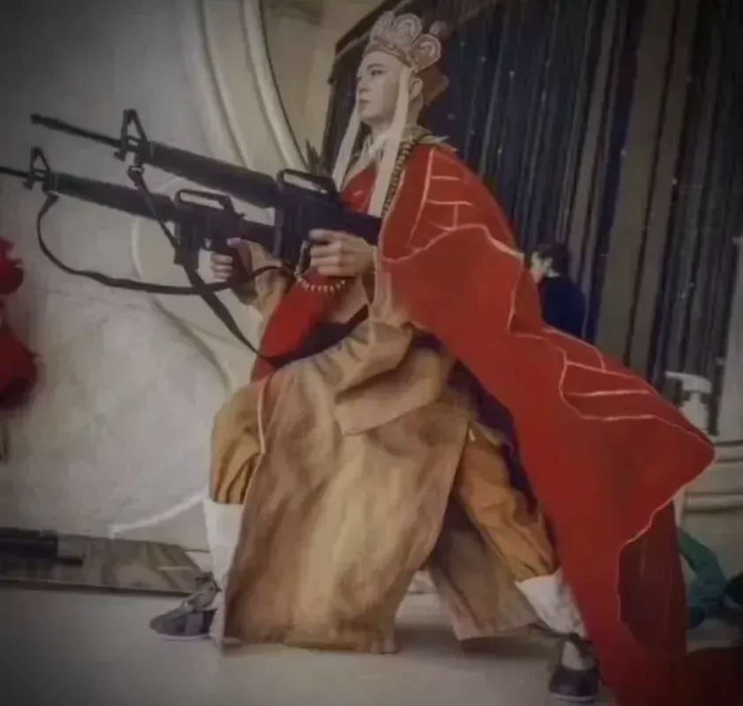赛场离不开