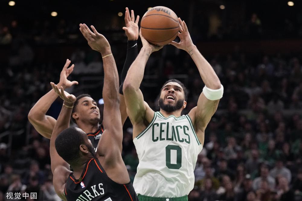 须为他配备 须为他配备