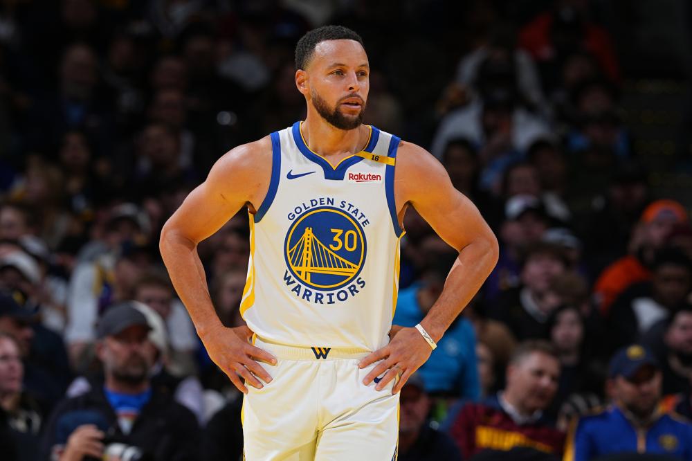 准低射破门 准低射破门